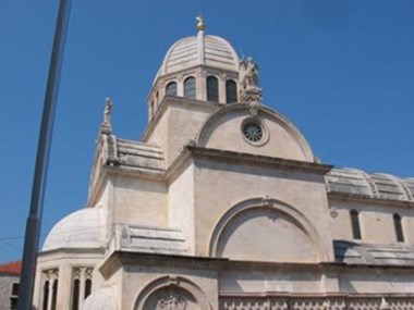 La cathédrale Saint-Jacques à Šibenik